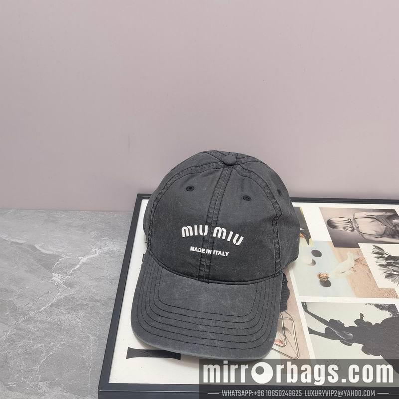 Replica Miumiu Hat dx39