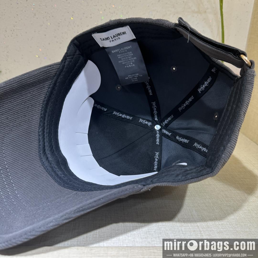 Replica YSL Hat 080202