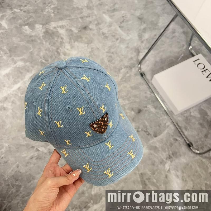 Replica LV Hat 082605