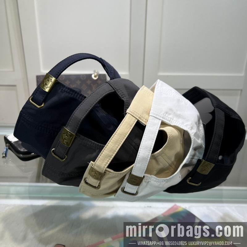 Replica Descente Hat dx05