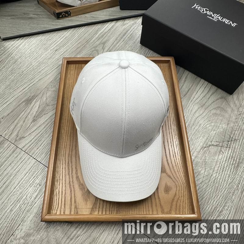 Replica YSL Hat dx11