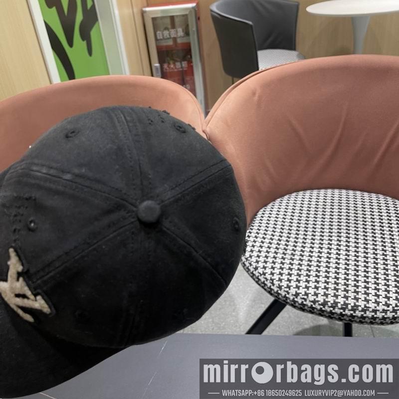 Replica LV Hat 040201