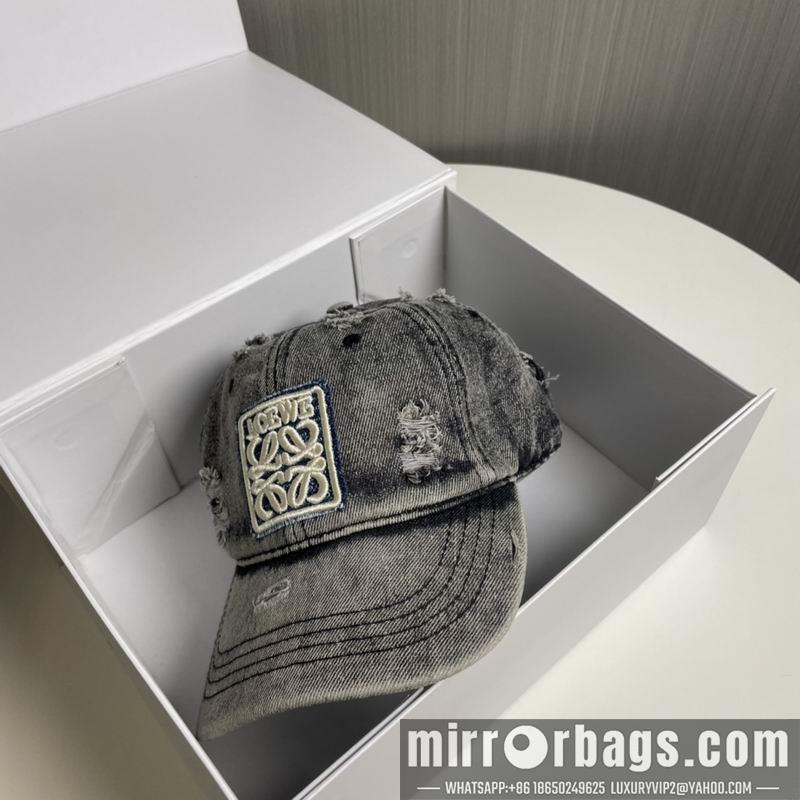 Replica Loewe Hat dx50