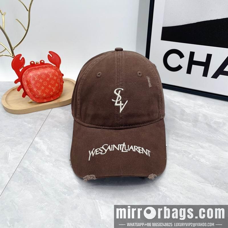 Replica YSL Hat dx32