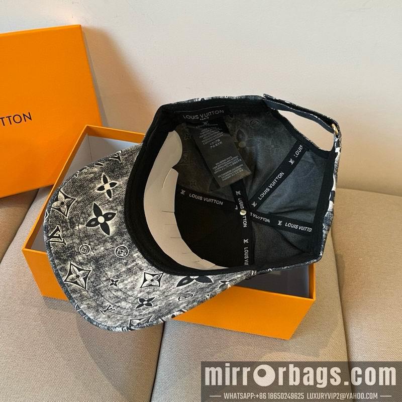 Replica LV Hat dx35
