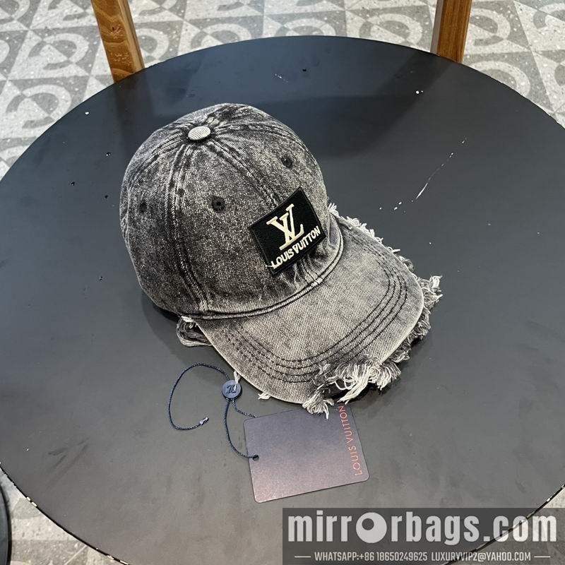 Replica LV Hat 042811