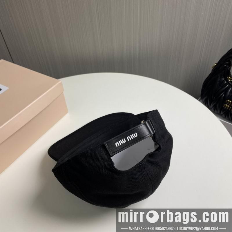Replica Miumiu Hat dx65
