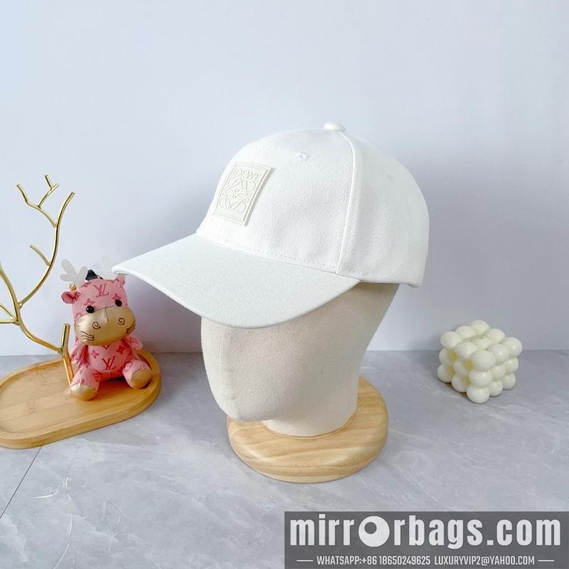 Replica Loewe Hat dx20