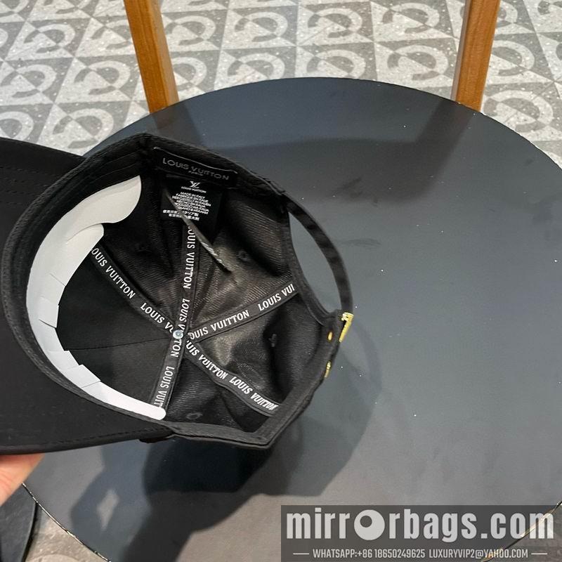 Replica LV Hat 071308