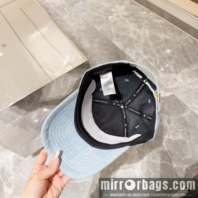 Replica LV Hat 072804