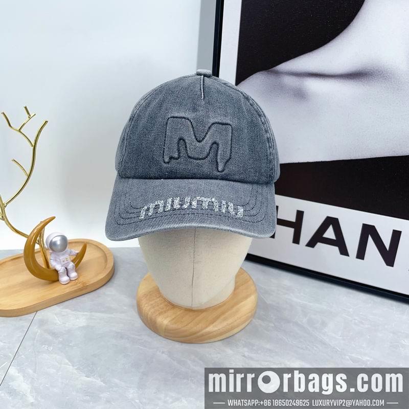 Replica Miumiu Hat dx21
