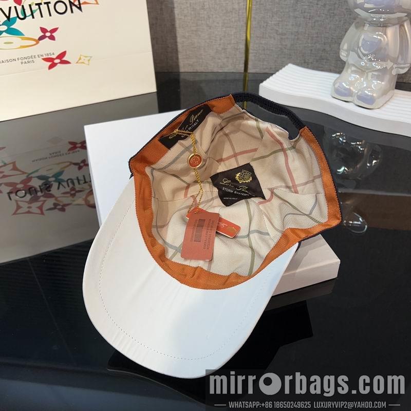 Replica Loro Paina Hat dx01