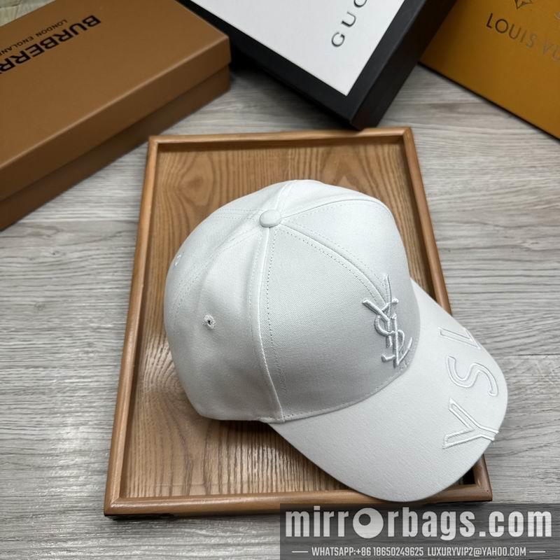 Replica YSL Hat dx19