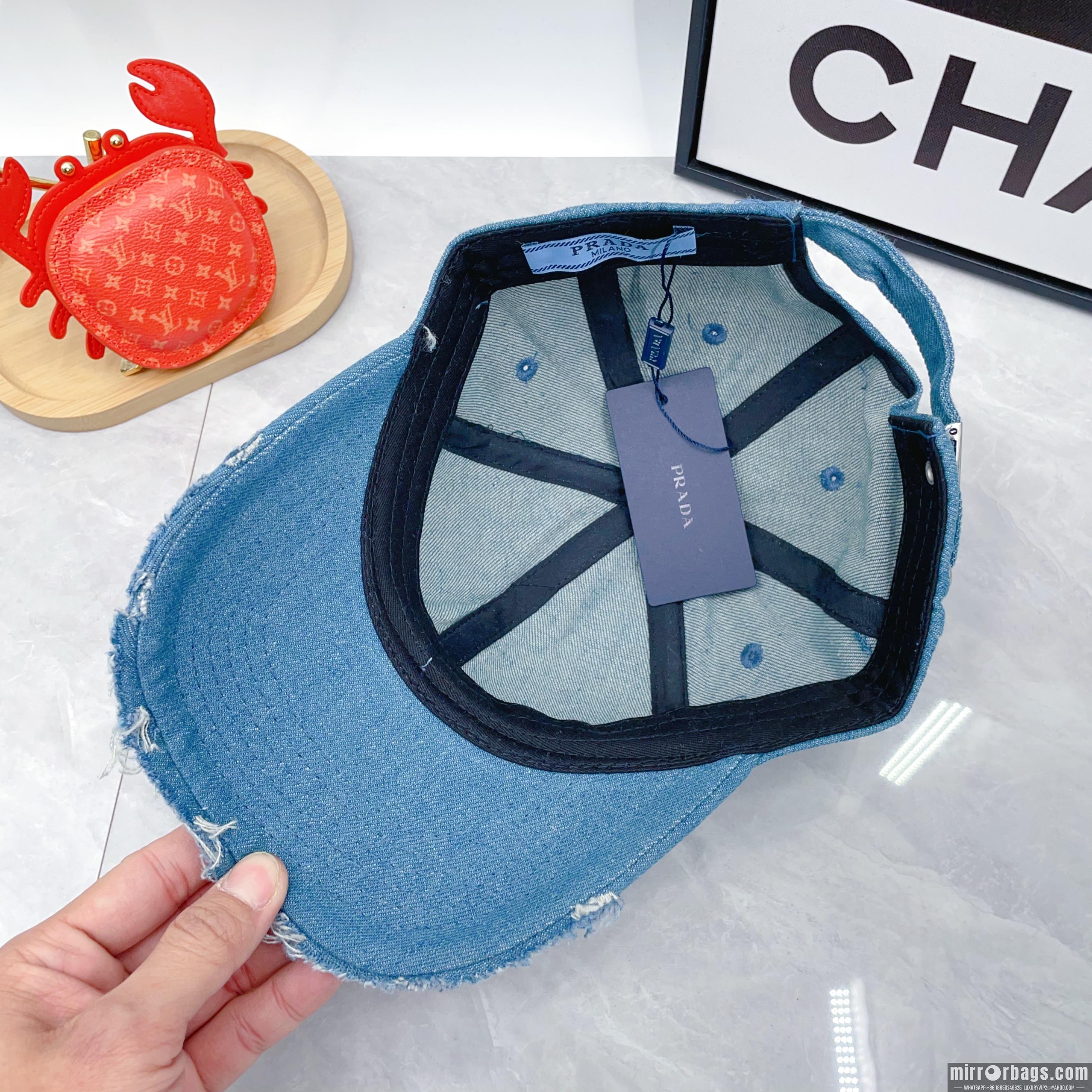 Replica Prada Hat dx01