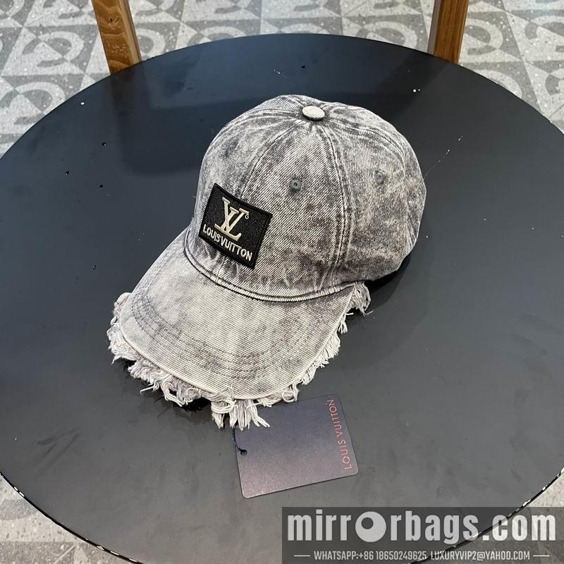 Replica LV Hat 042811