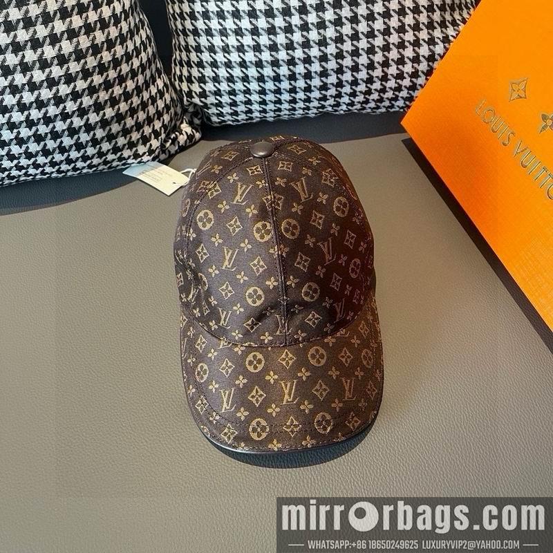 Replica LV Hat 072209