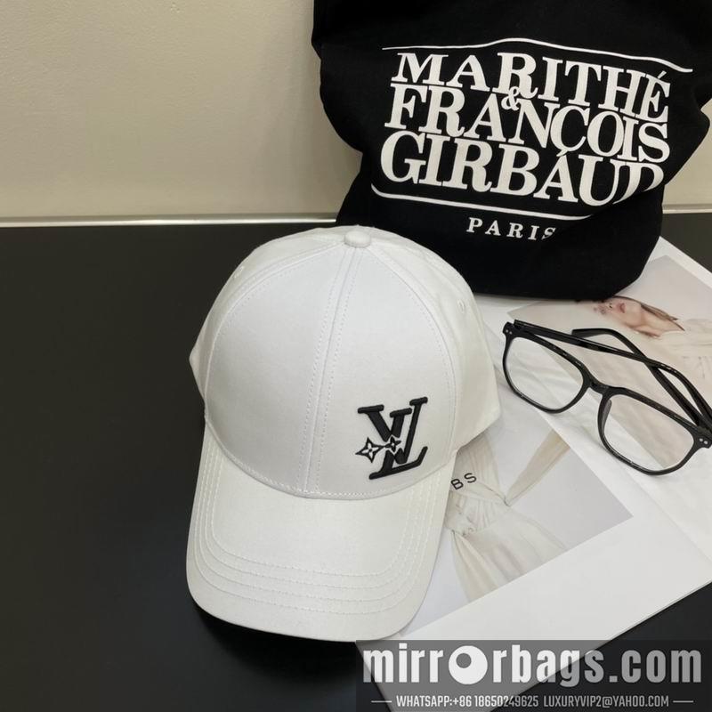 Replica LV Hat 042702