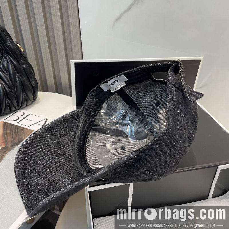 Replica Loewe Hat dx55