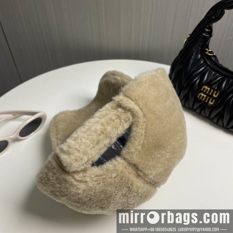 Replica Canada Goose Hat dx04