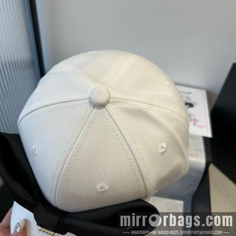 Replica Miumiu Hat dx05
