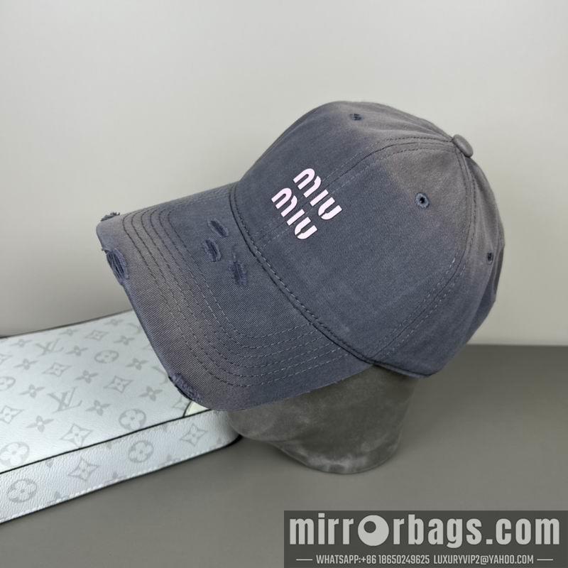 Replica Miumiu Hat dx44