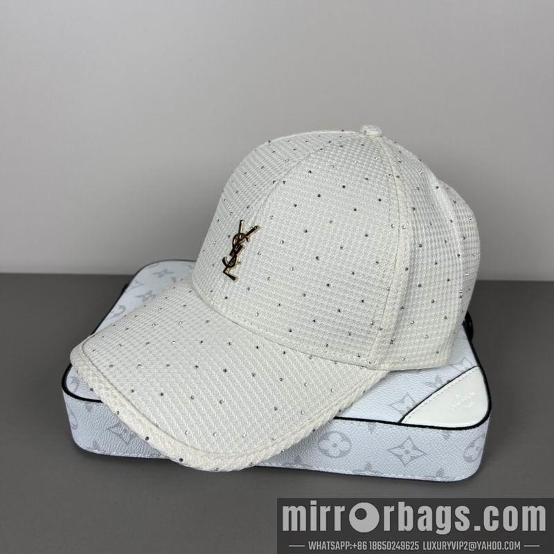 Replica YSL Hat dx36