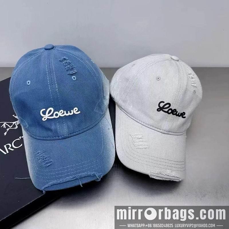 Replica Loewe Hat 041702