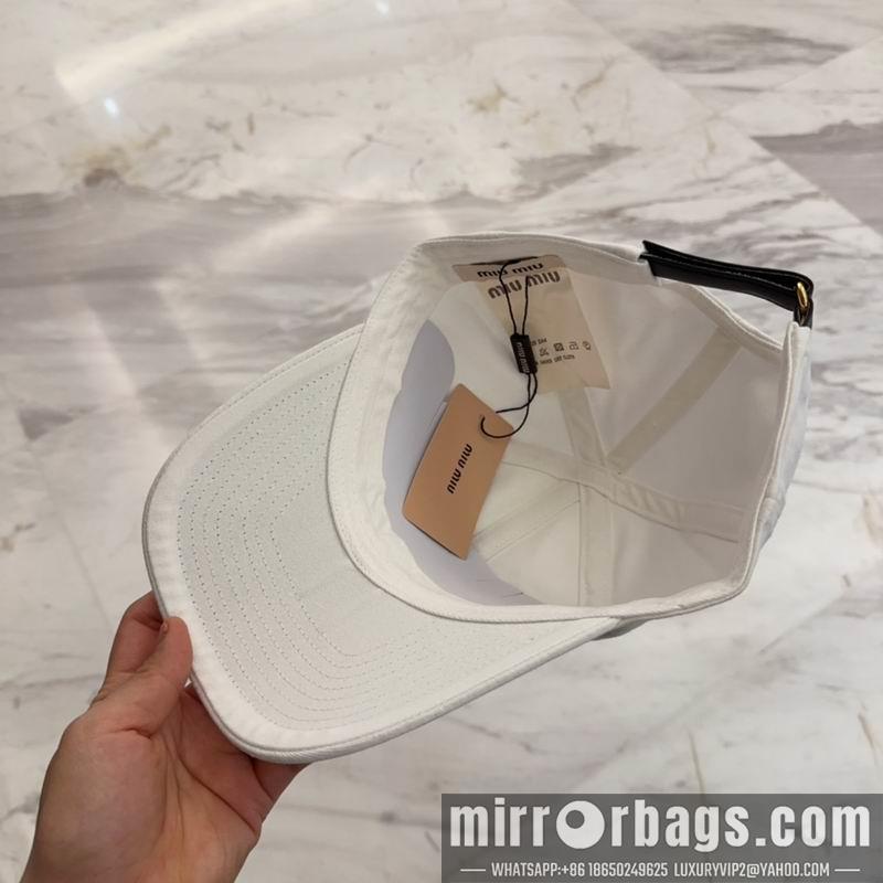 Replica Miumiu Hat dx35