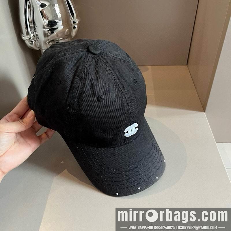 Replica Chanel Hat dx38