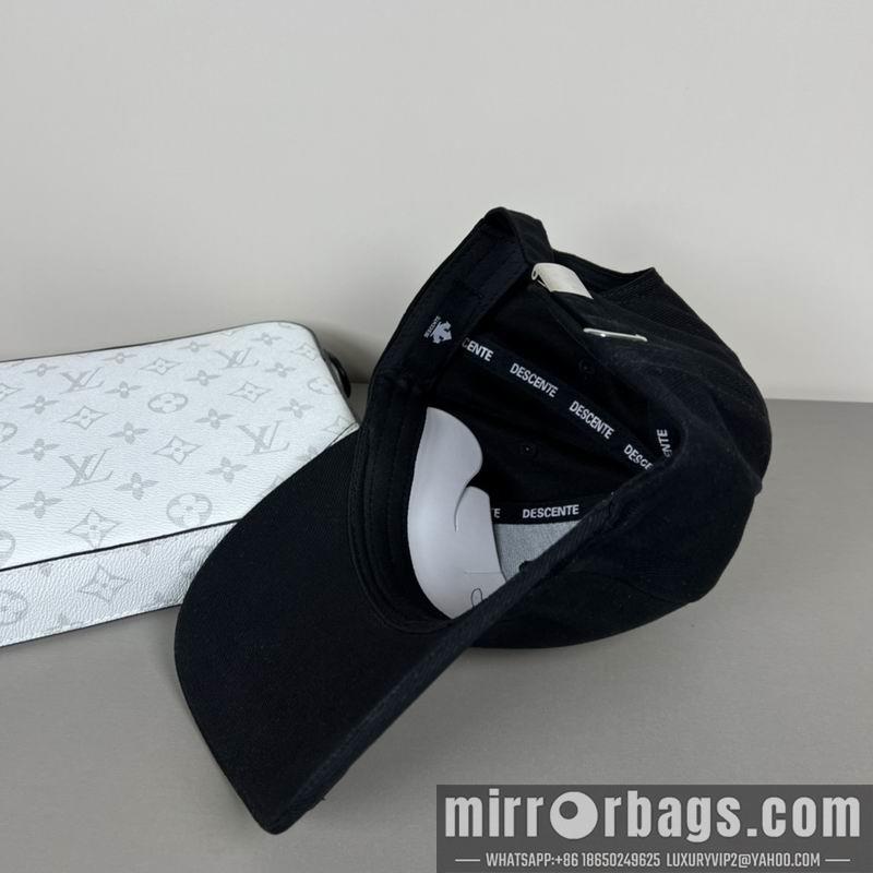 Replica Descente Hat dx03