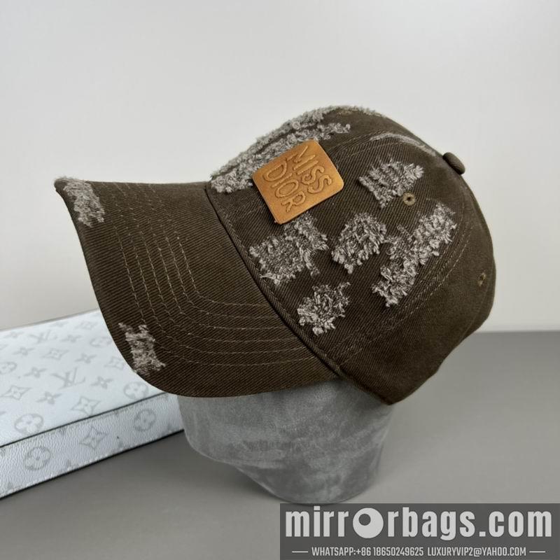 Replica Dior Hat dx07