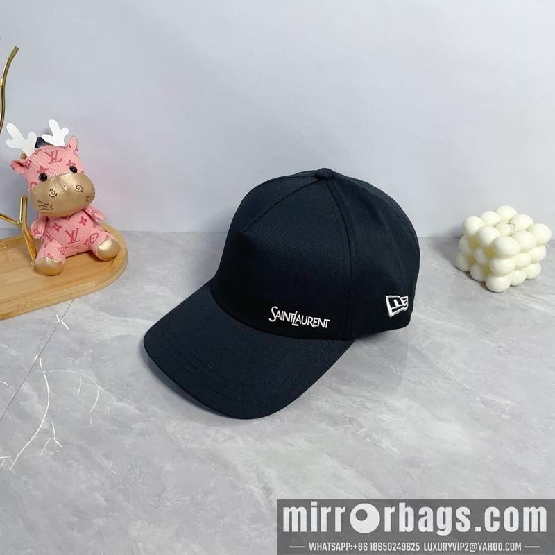 Replica YSL Hat dx17