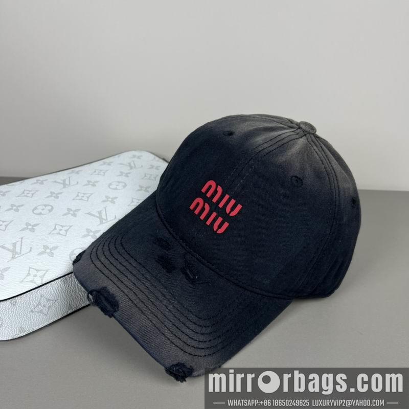 Replica Miumiu Hat dx44