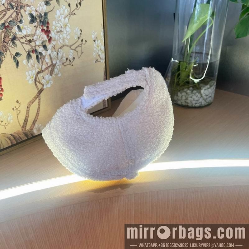 Replica LV Hat 010601