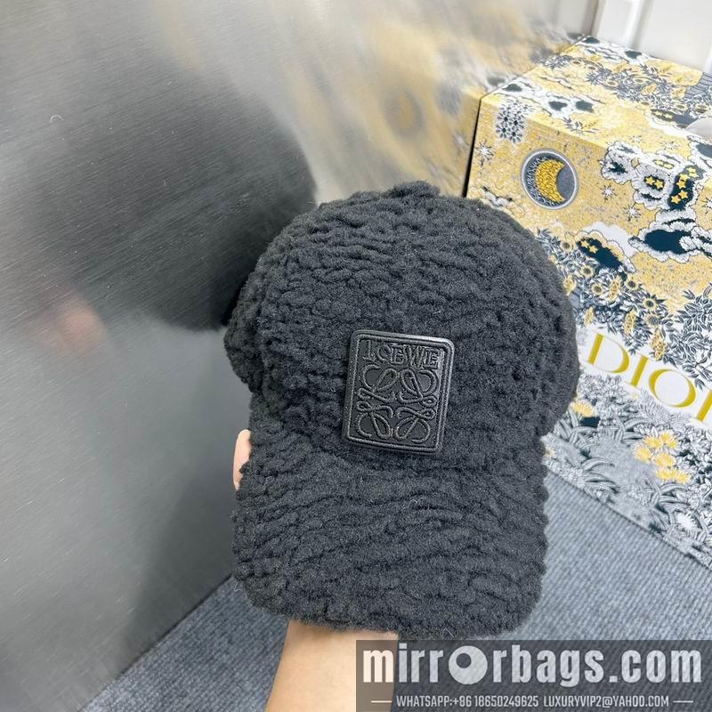 Replica Loewe Hat dx23