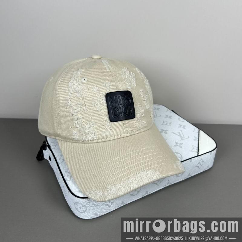 Replica Dior Hat dx07