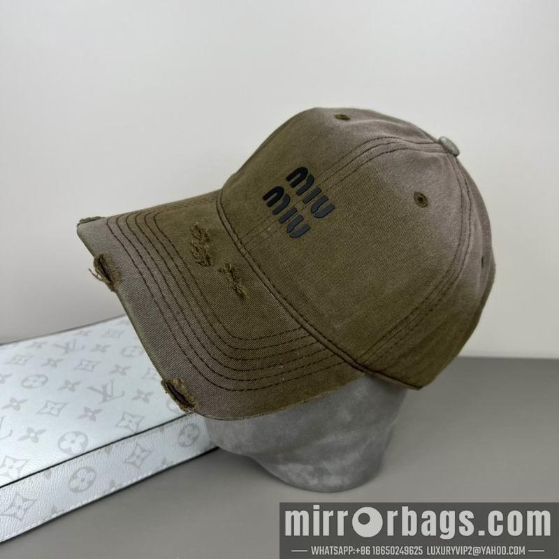 Replica Miumiu Hat dx44