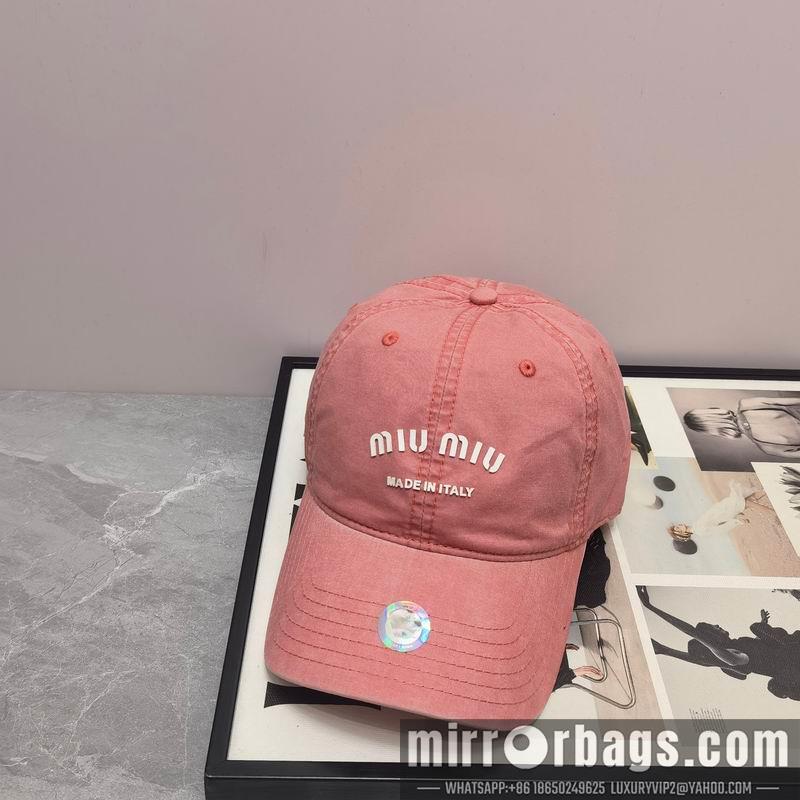 Replica Miumiu Hat dx39