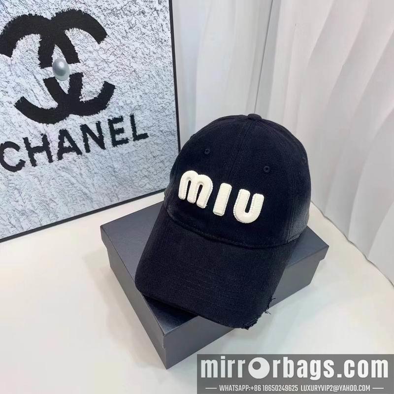 Replica Miumiu Hat dx21
