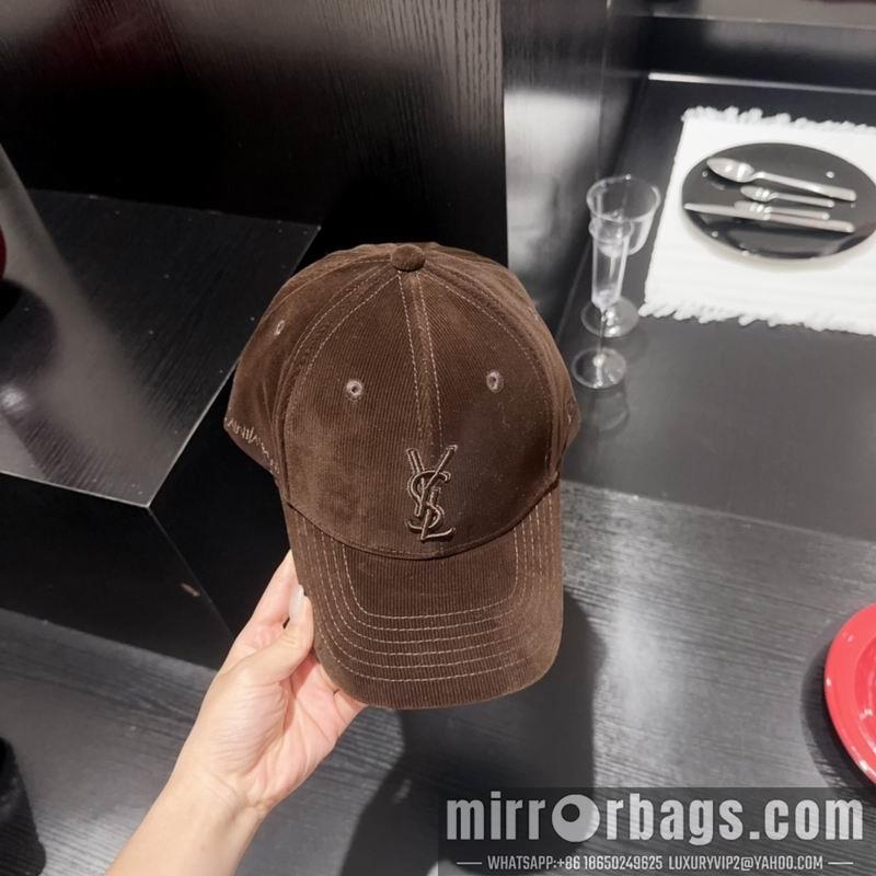 Replica YSL Hat dx24