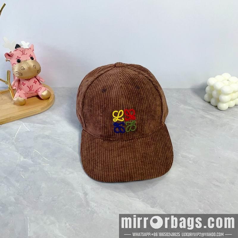 Replica Loewe Hat dx15