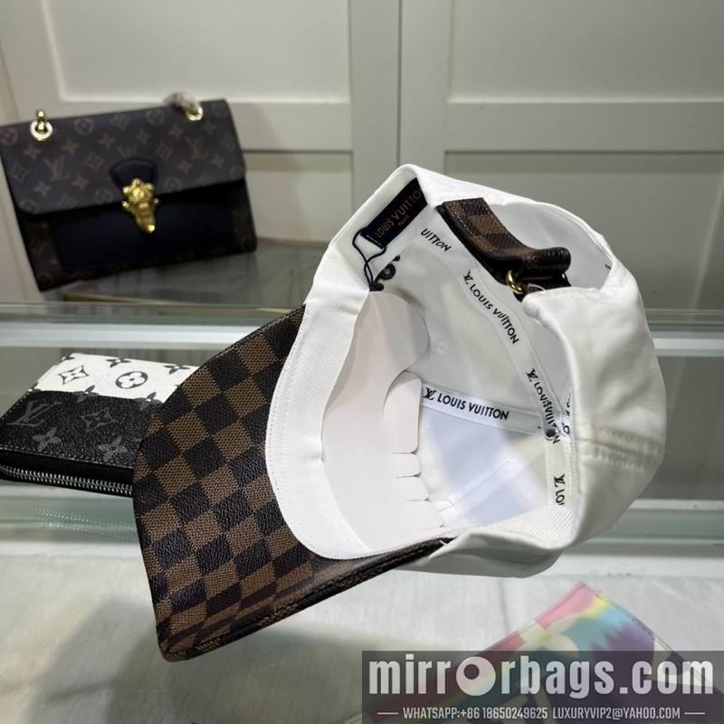 Replica LV Hat dx127