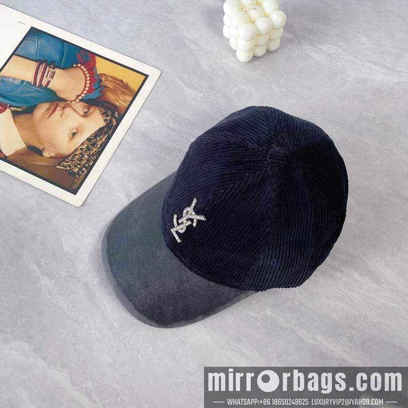 Replica YSL Hat dx28