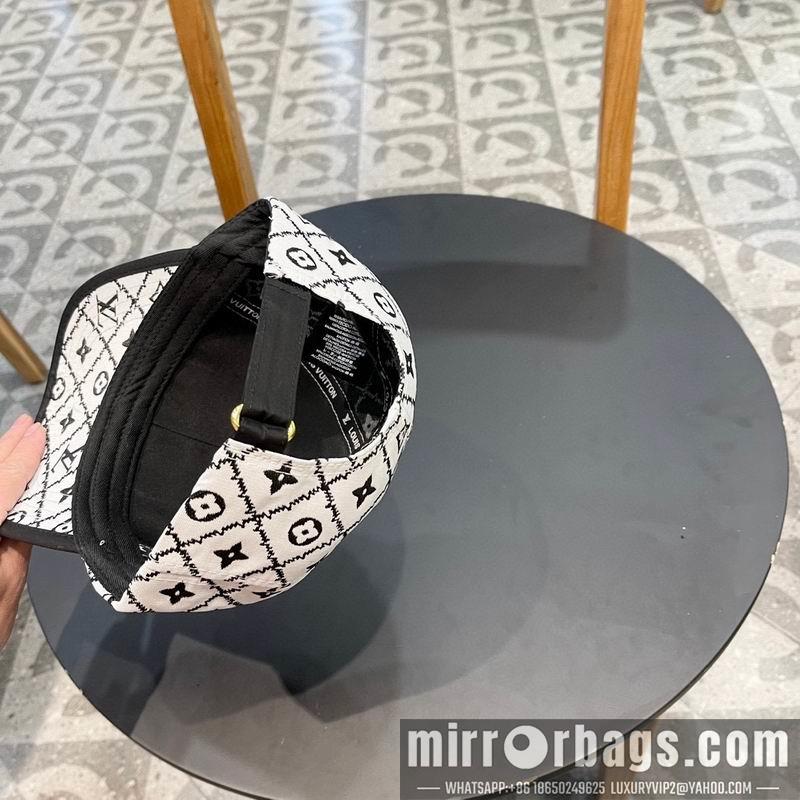 Replica LV Hat 042808