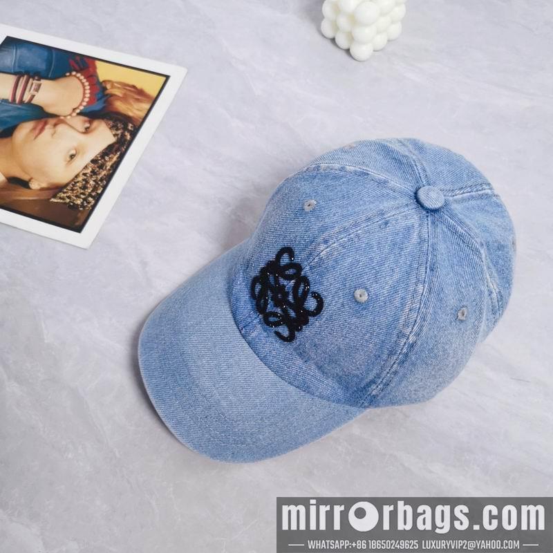 Replica Loewe Hat dx07