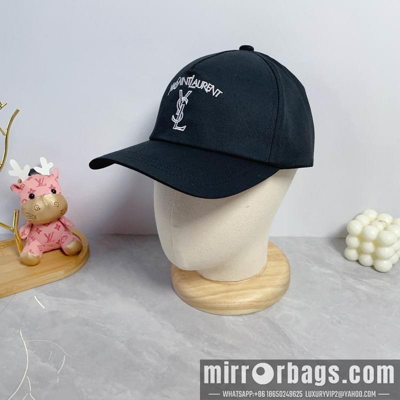 Replica YSL Hat dx18