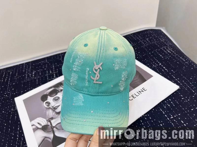 Replica YSL Hat dx23