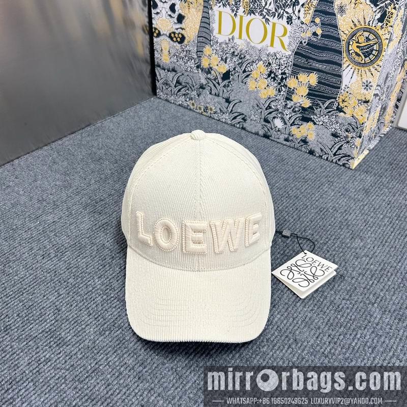 Replica Loewe Hat dx30