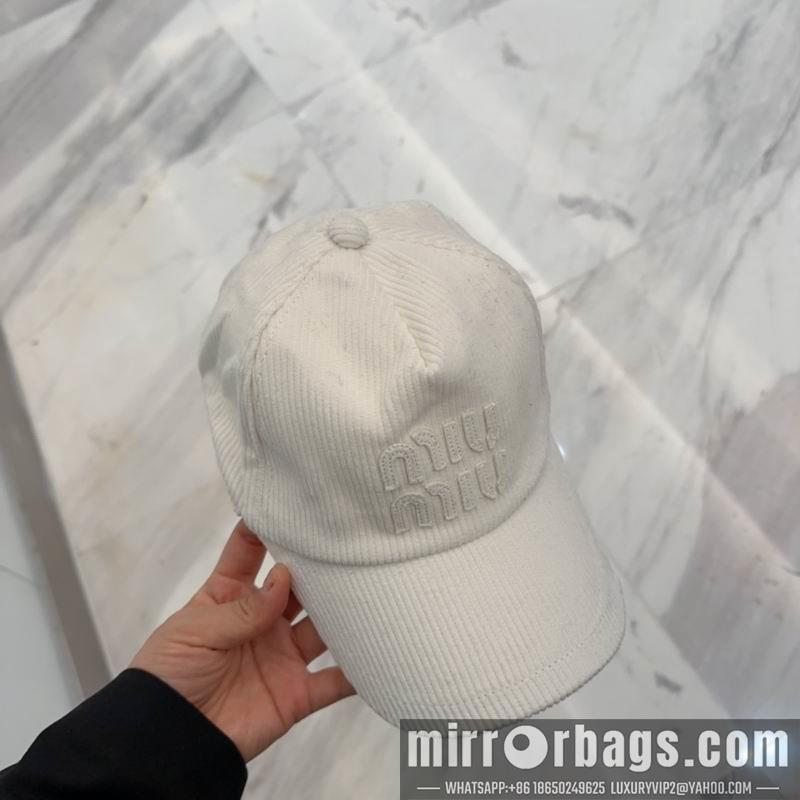 Replica Miumiu Hat dx37