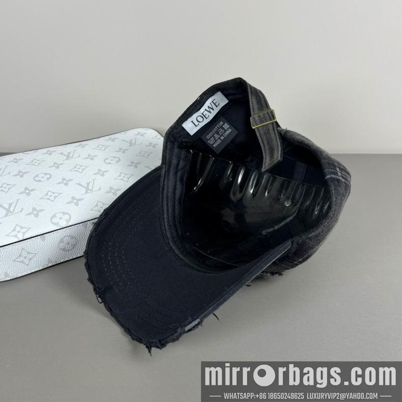 Replica Loewe Hat dx42